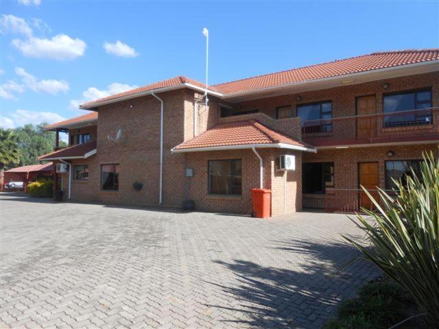 Platinum Lodge Polokwane Extérieur photo